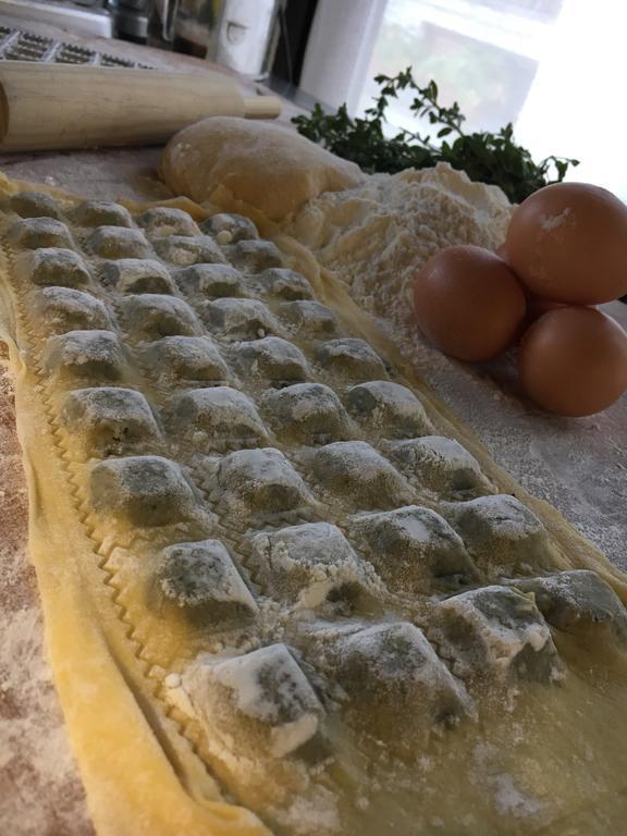Agriturismo Nonna Du ガーヴィ エクステリア 写真